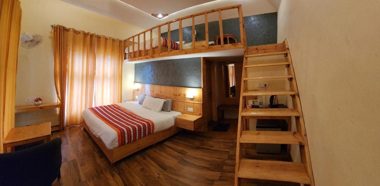 Namlang Resort Bīr Buitenkant foto