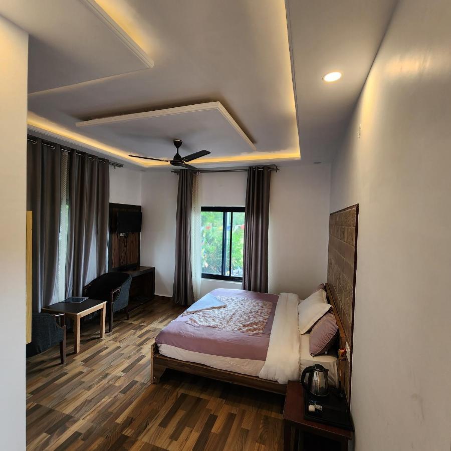 Namlang Resort Bīr Buitenkant foto