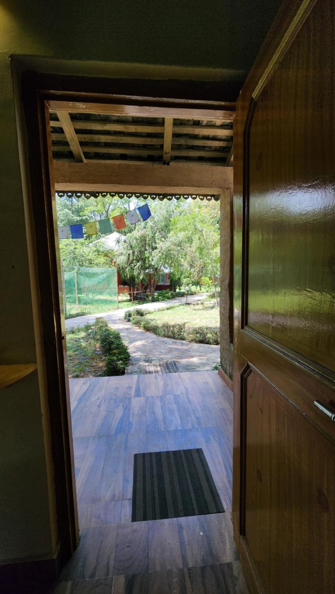 Namlang Resort Bīr Buitenkant foto