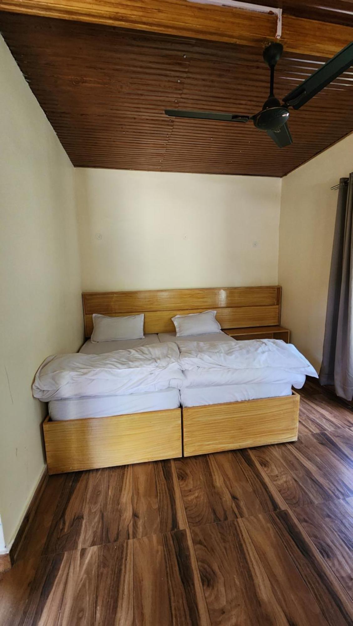 Namlang Resort Bīr Buitenkant foto