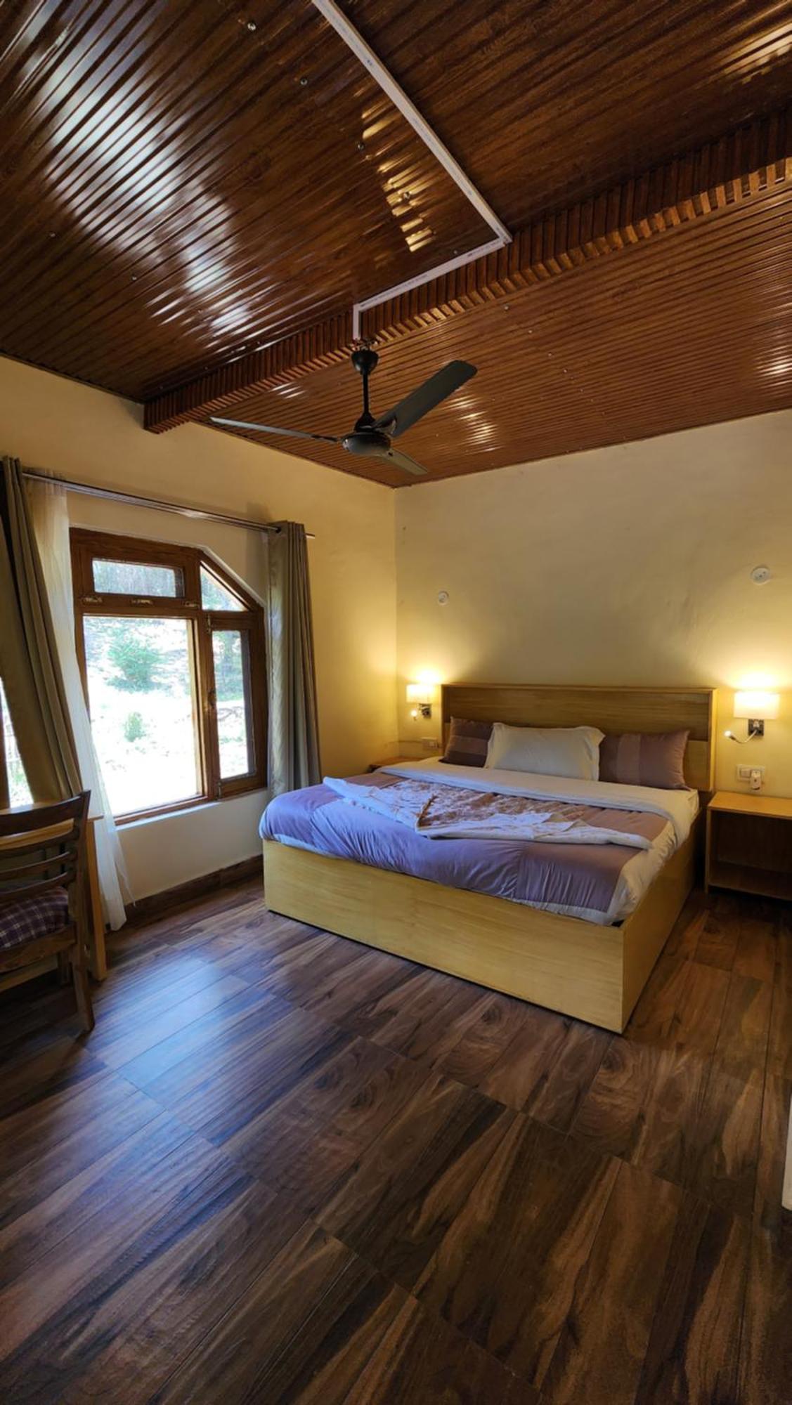 Namlang Resort Bīr Buitenkant foto