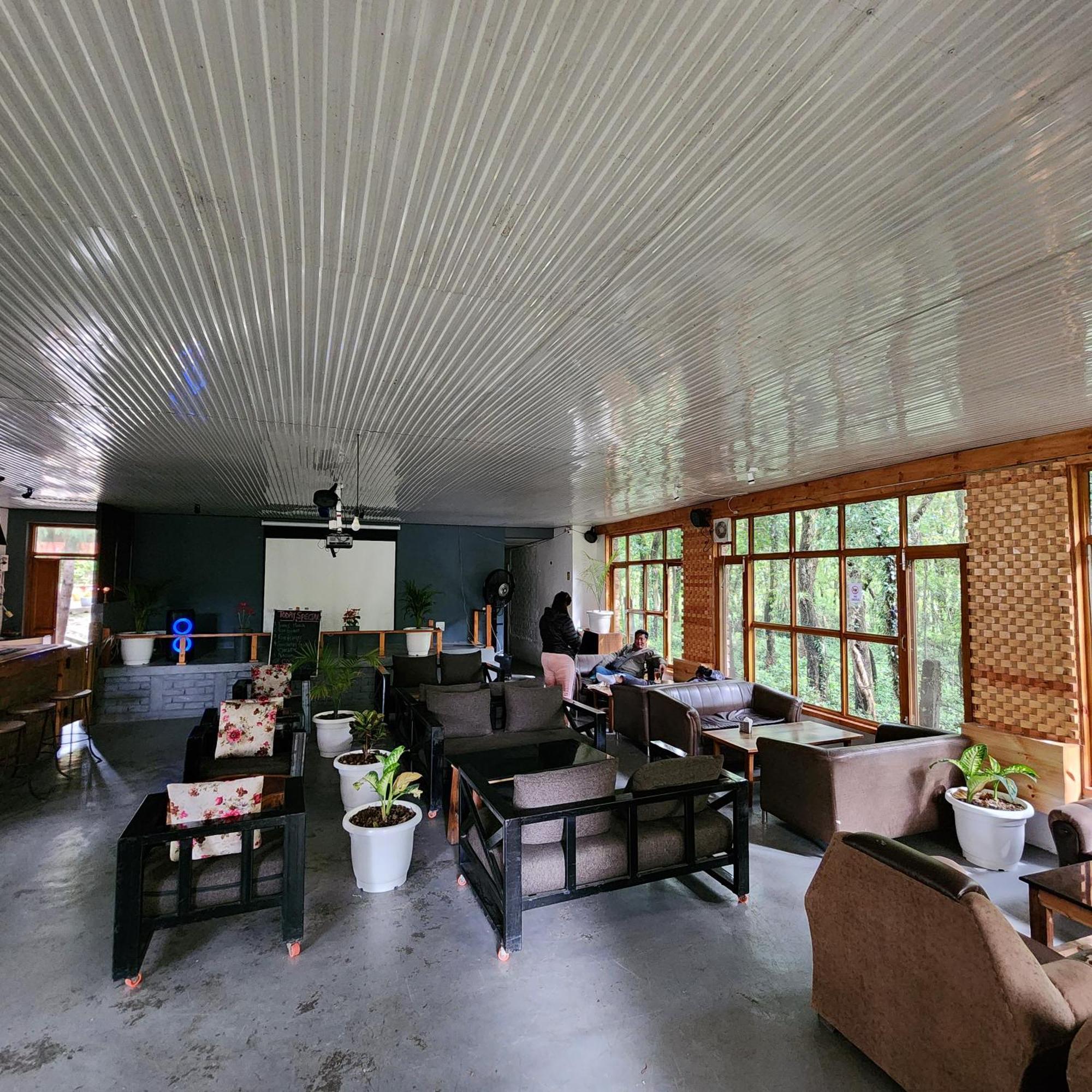 Namlang Resort Bīr Buitenkant foto