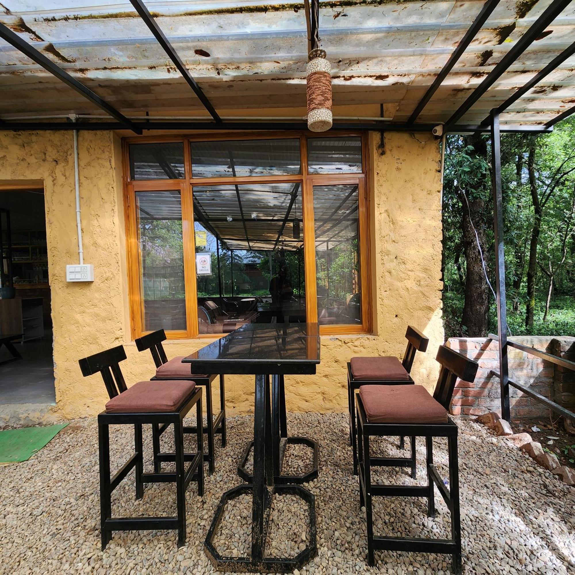 Namlang Resort Bīr Buitenkant foto