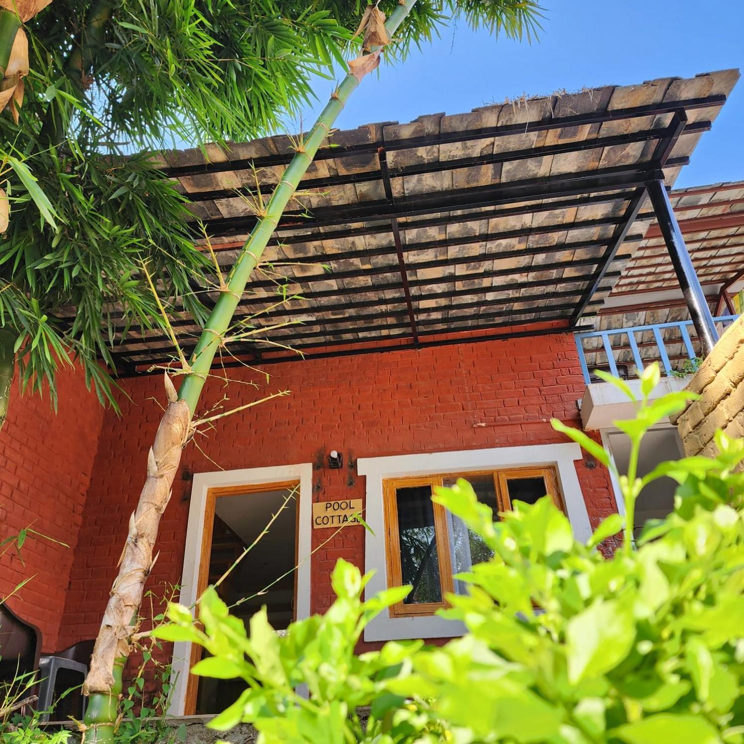Namlang Resort Bīr Buitenkant foto