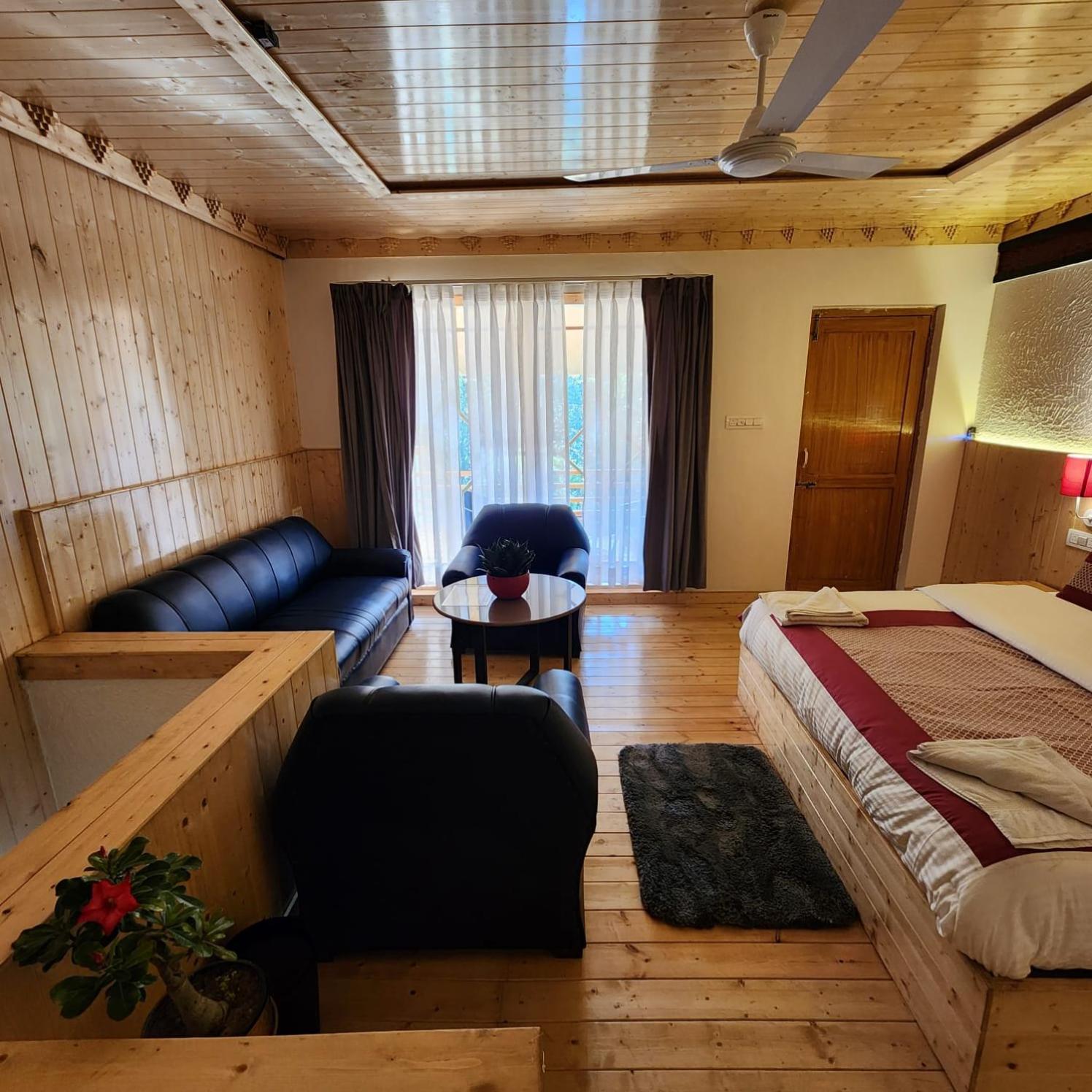 Namlang Resort Bīr Buitenkant foto
