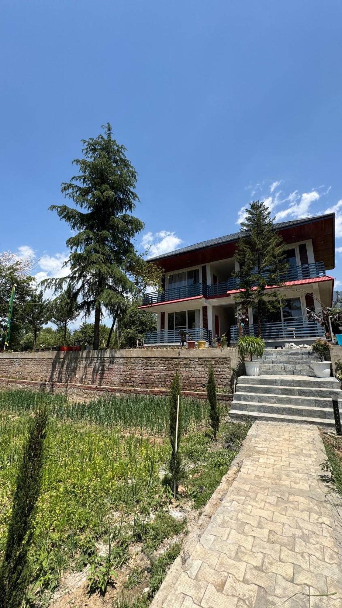 Namlang Resort Bīr Buitenkant foto