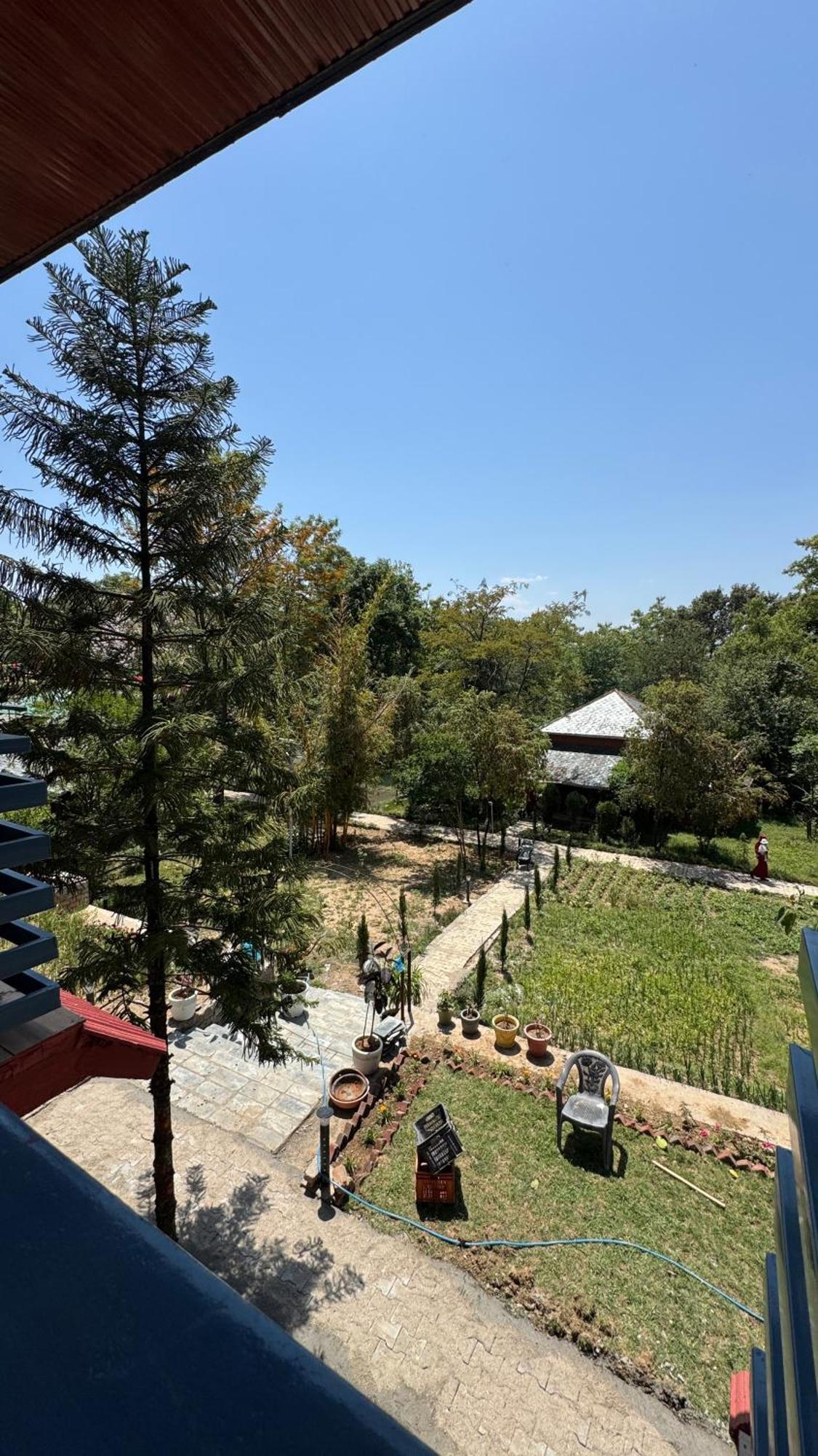 Namlang Resort Bīr Buitenkant foto