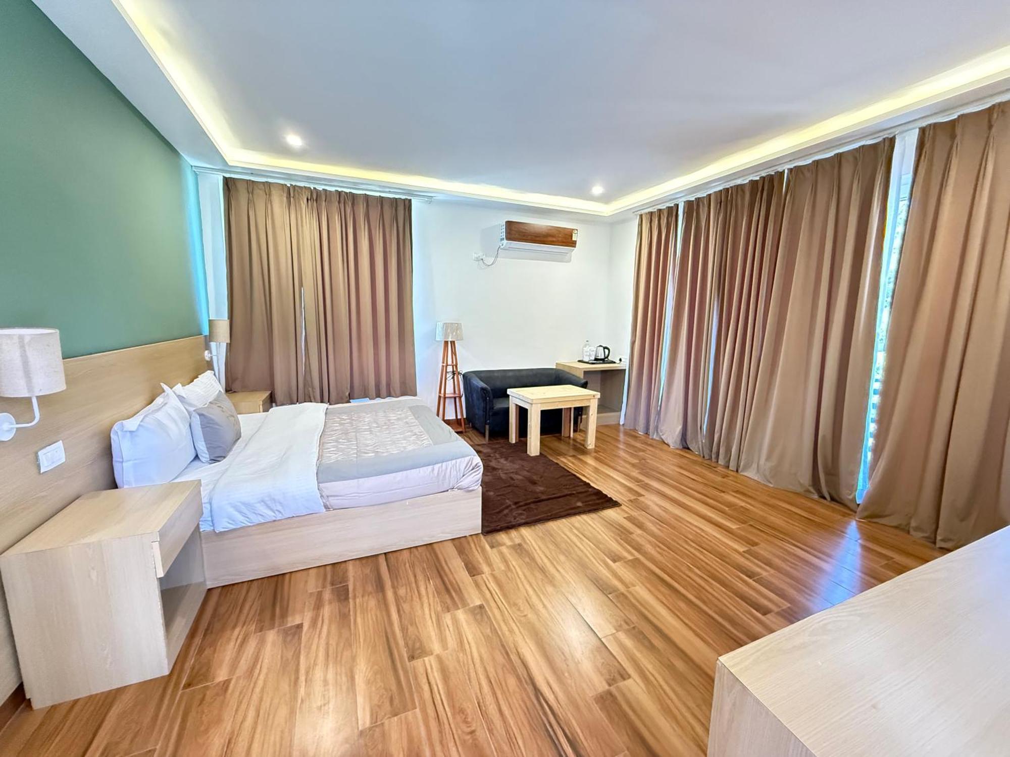 Namlang Resort Bīr Buitenkant foto